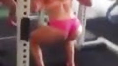 A mature fit ass at my gym